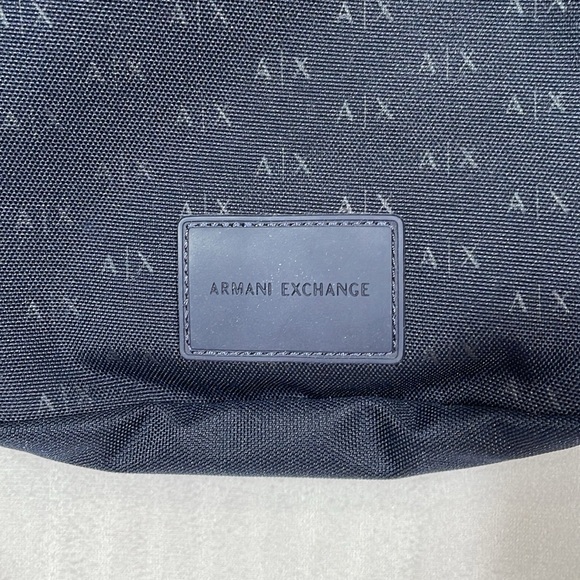 Armani Exchange Crossbody Bag NWOT Navy Small Logo Print - Picture 3 of 11